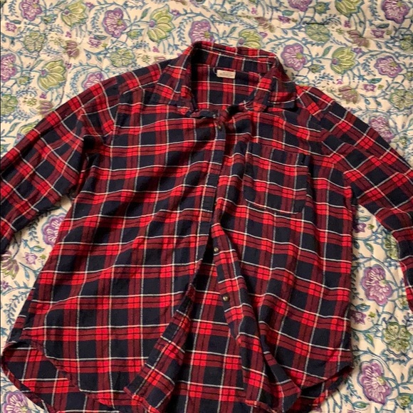 Red and blue flannel - Picture 1 of 4